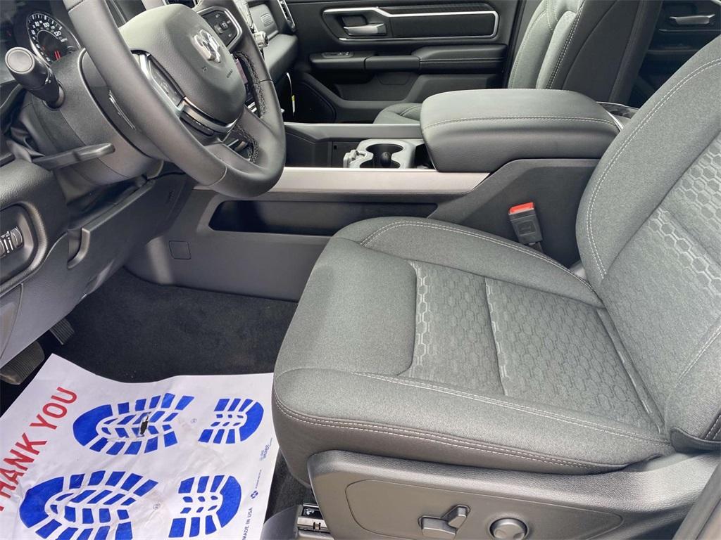 new 2025 Ram 1500 car, priced at $47,895