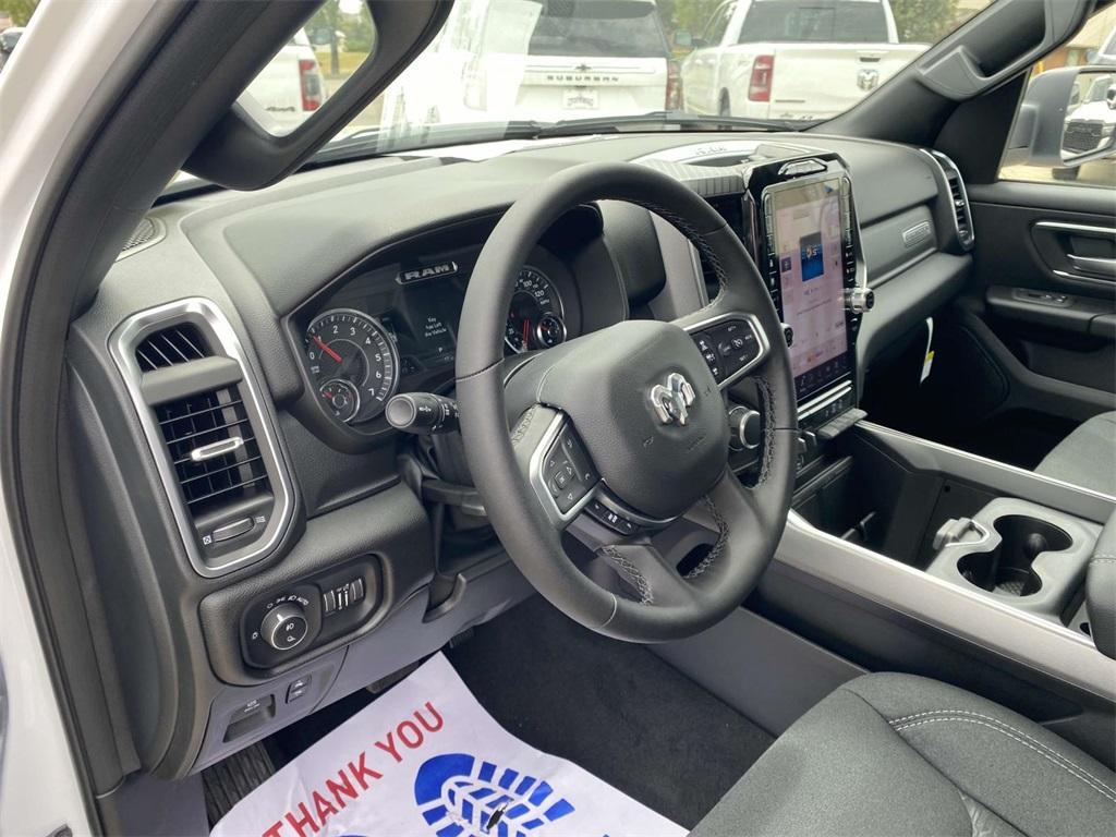 new 2025 Ram 1500 car, priced at $47,895