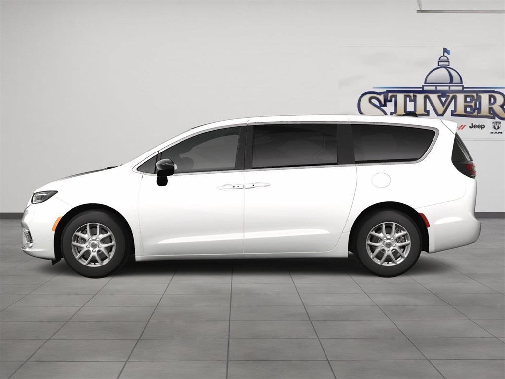 new 2025 Chrysler Pacifica car, priced at $41,252