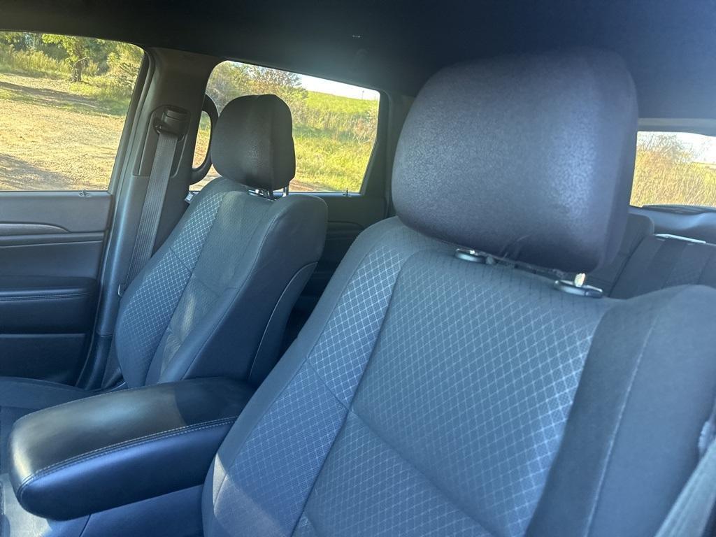 used 2018 Jeep Grand Cherokee car, priced at $18,495