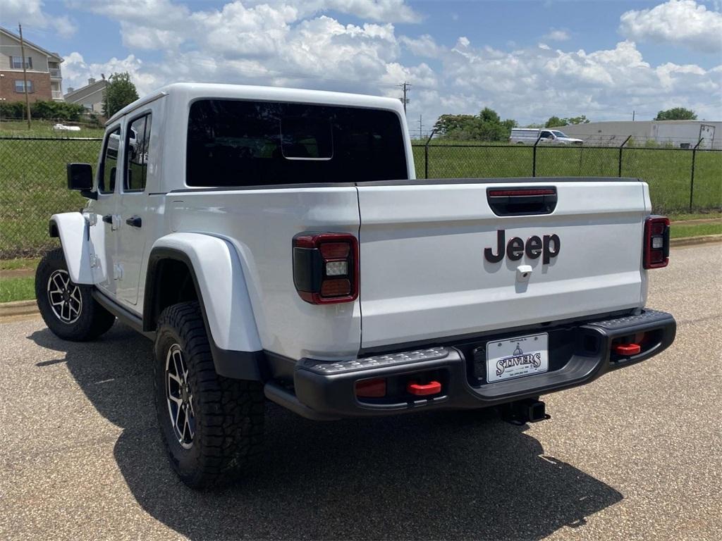 new 2025 Jeep Gladiator car, priced at $44,995