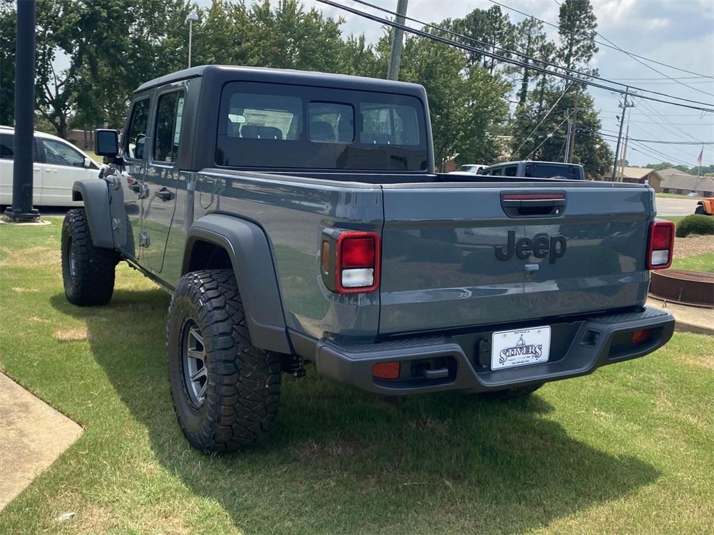 new 2025 Jeep Gladiator car, priced at $42,495