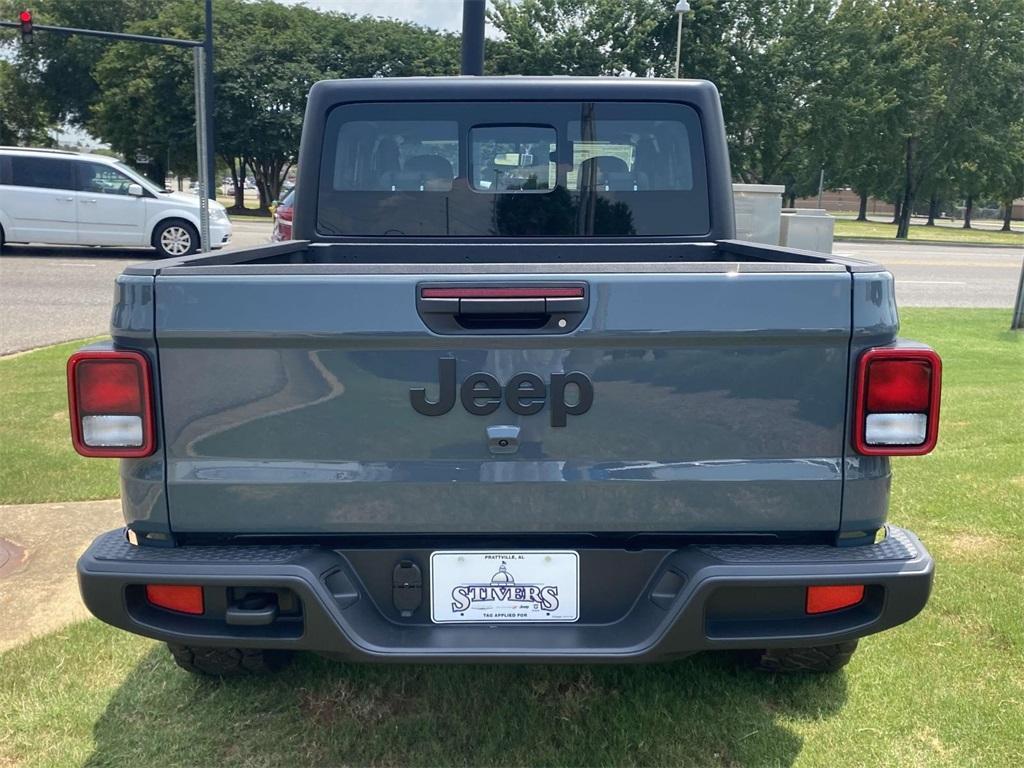 new 2025 Jeep Gladiator car, priced at $42,495
