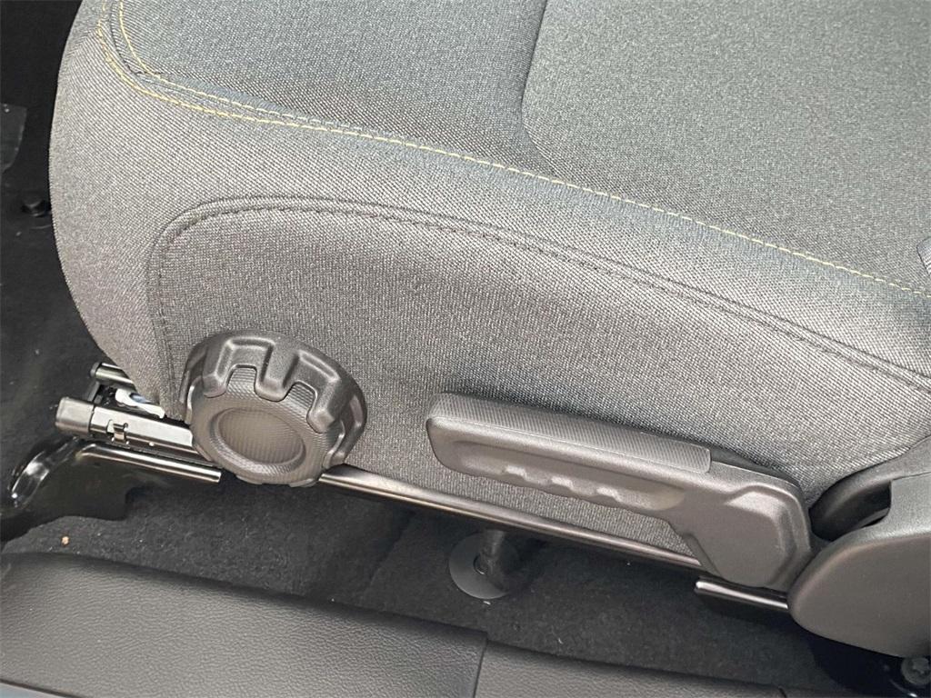 new 2025 Jeep Gladiator car, priced at $35,995
