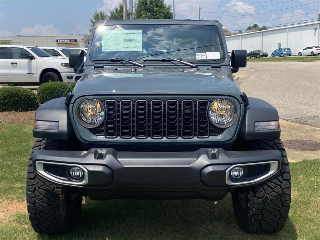 new 2025 Jeep Gladiator car, priced at $42,495