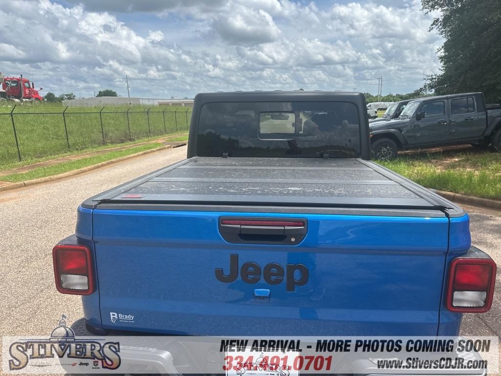used 2023 Jeep Gladiator car, priced at $34,995