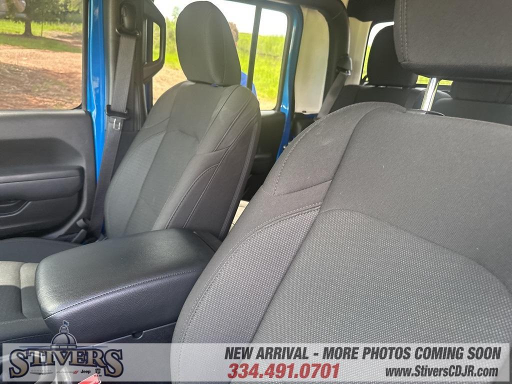 used 2023 Jeep Gladiator car, priced at $34,995