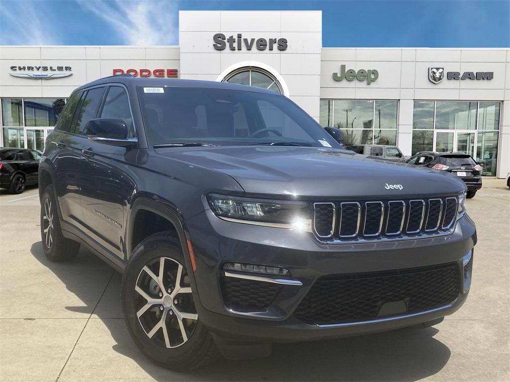 new 2025 Jeep Grand Cherokee car, priced at $40,495