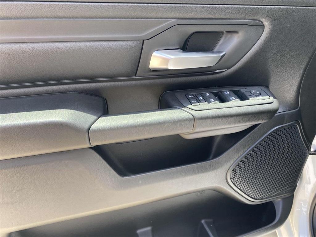 new 2025 Ram 1500 car, priced at $39,995