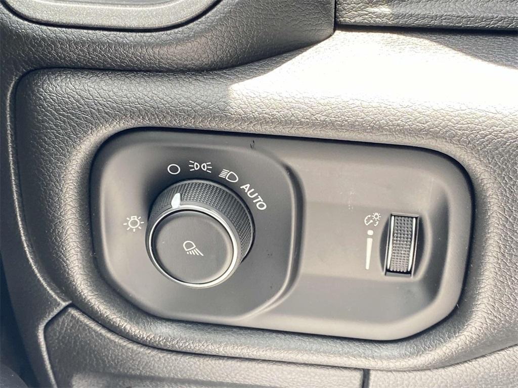 new 2025 Ram 1500 car, priced at $39,995