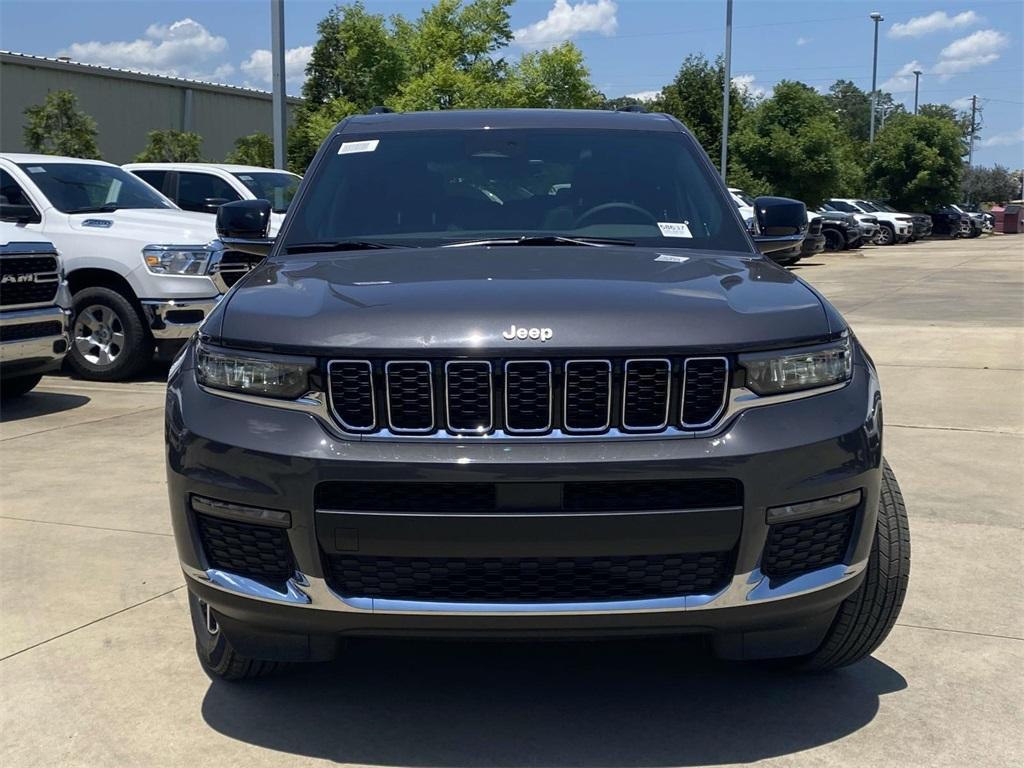 new 2025 Jeep Grand Cherokee L car, priced at $41,995