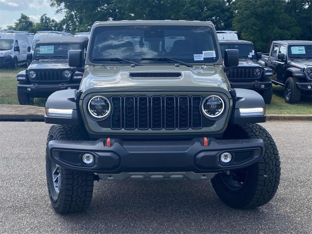 new 2025 Jeep Gladiator car, priced at $46,995