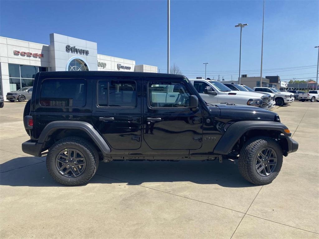 new 2025 Jeep Wrangler car, priced at $45,995