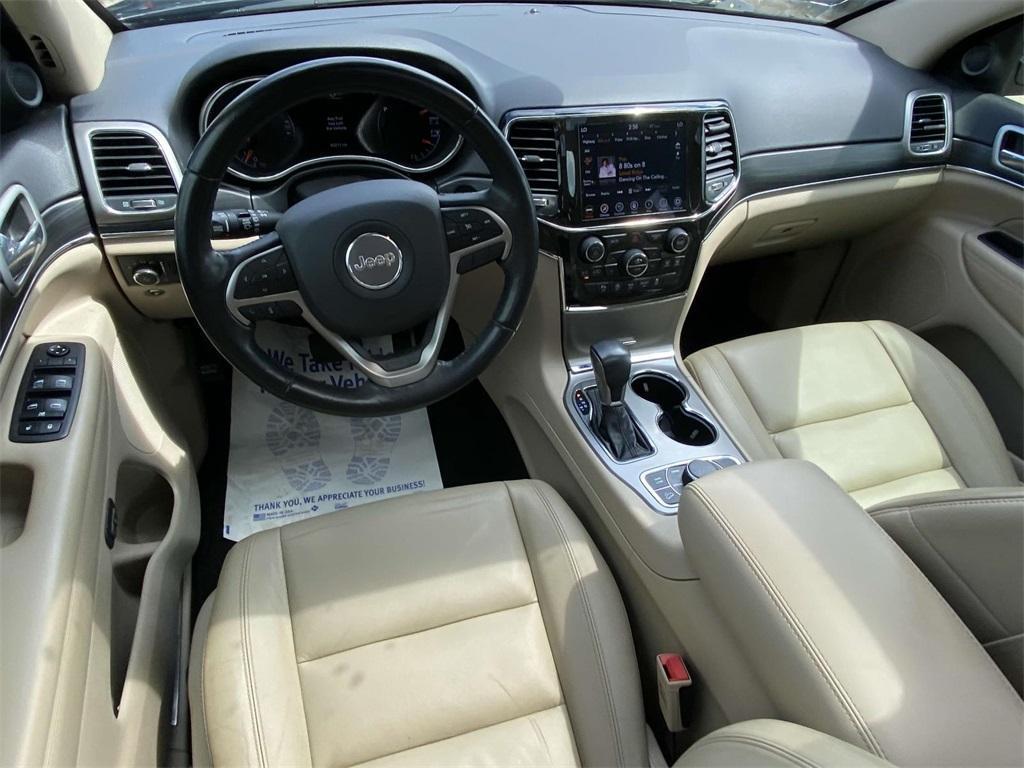 used 2021 Jeep Grand Cherokee car, priced at $25,495