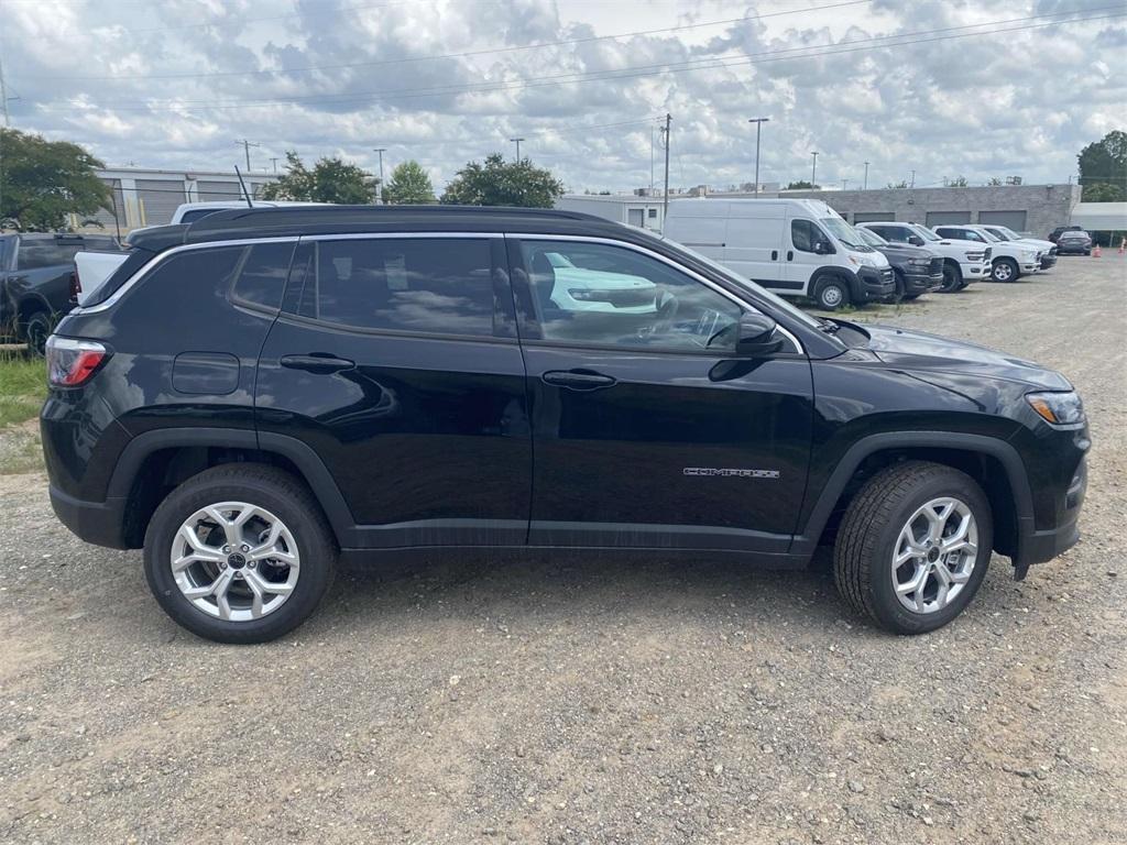 new 2025 Jeep Compass car, priced at $29,260