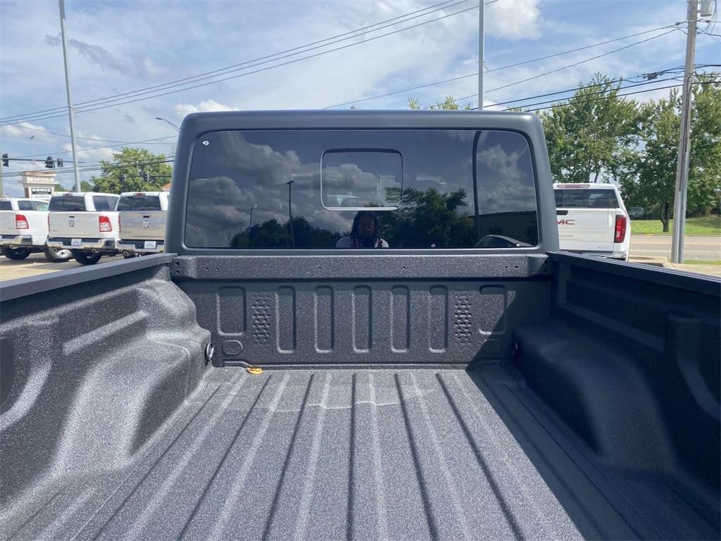new 2025 Jeep Gladiator car, priced at $45,495