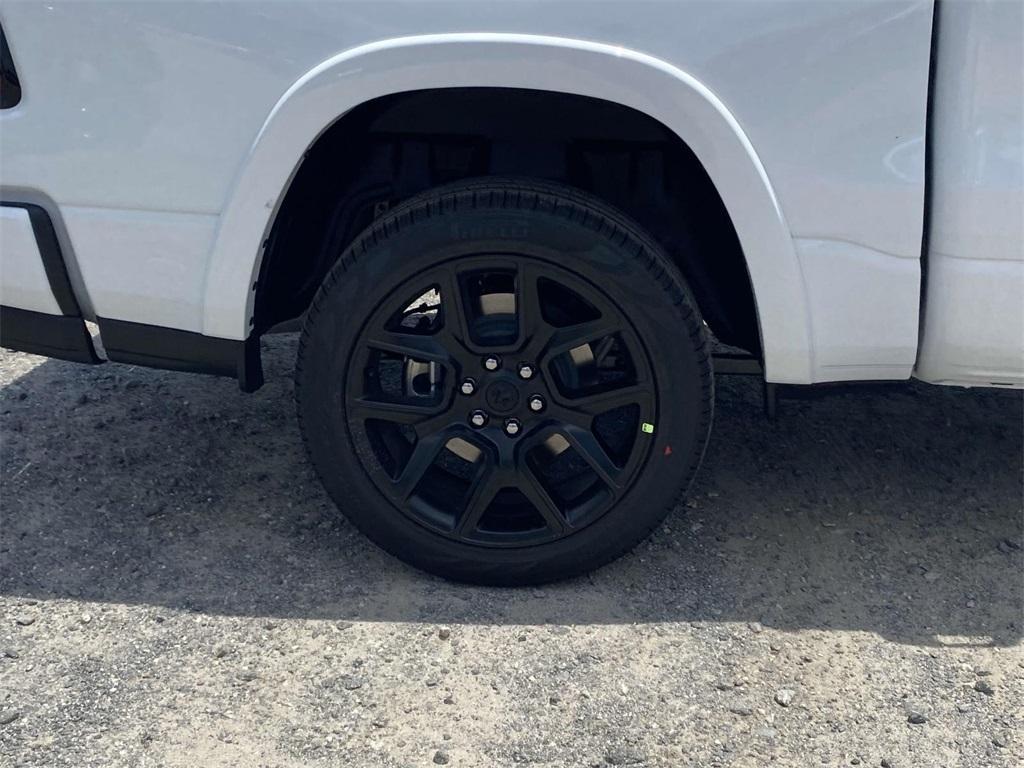 new 2025 Ram 1500 car, priced at $55,555