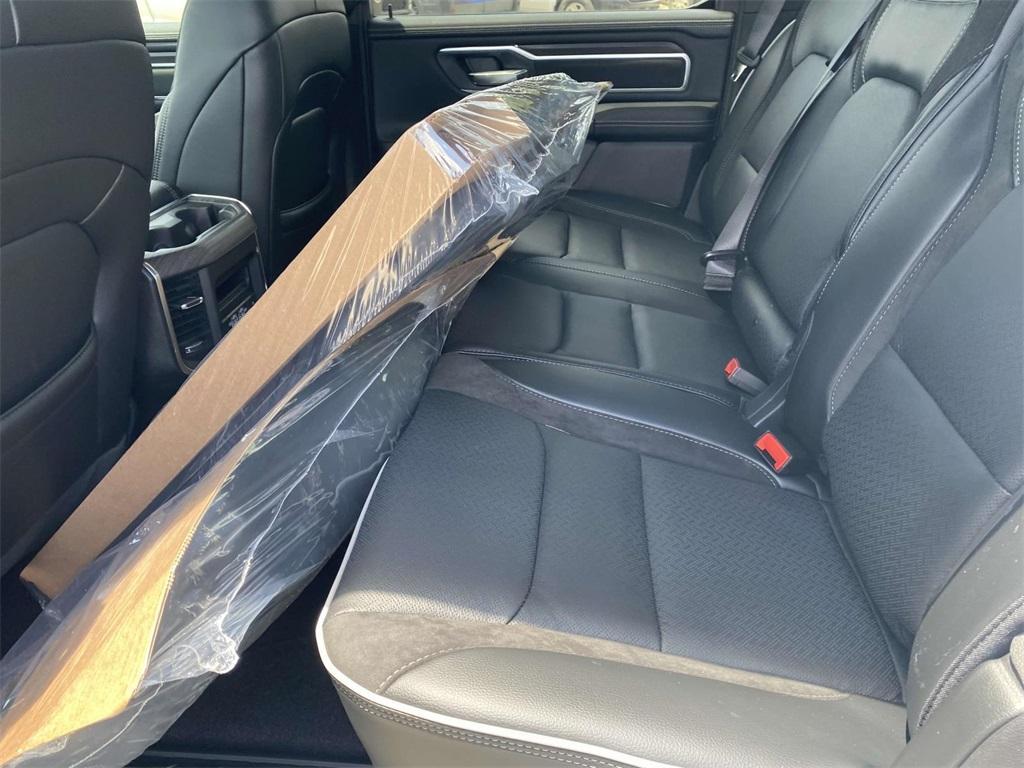 new 2025 Ram 1500 car, priced at $55,555