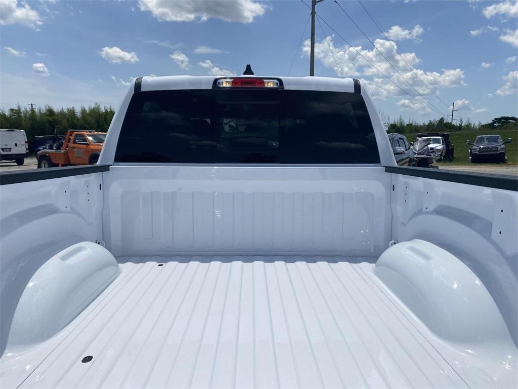 new 2025 Ram 1500 car, priced at $55,555