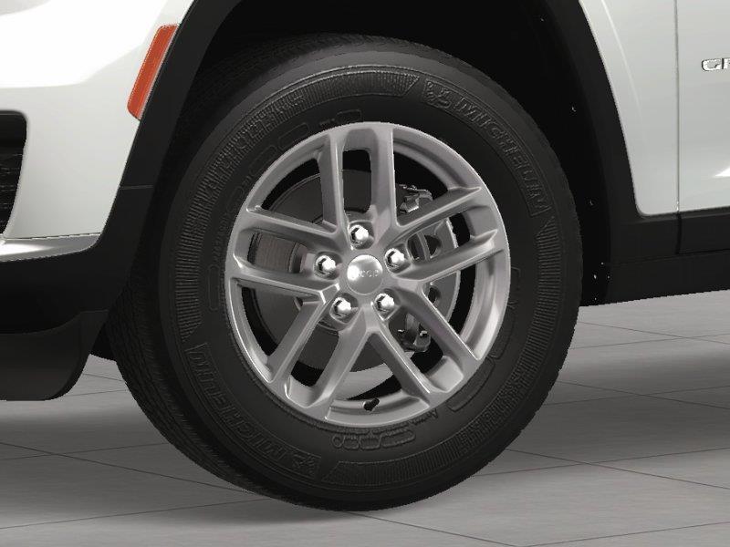new 2025 Jeep Grand Cherokee L car, priced at $38,495