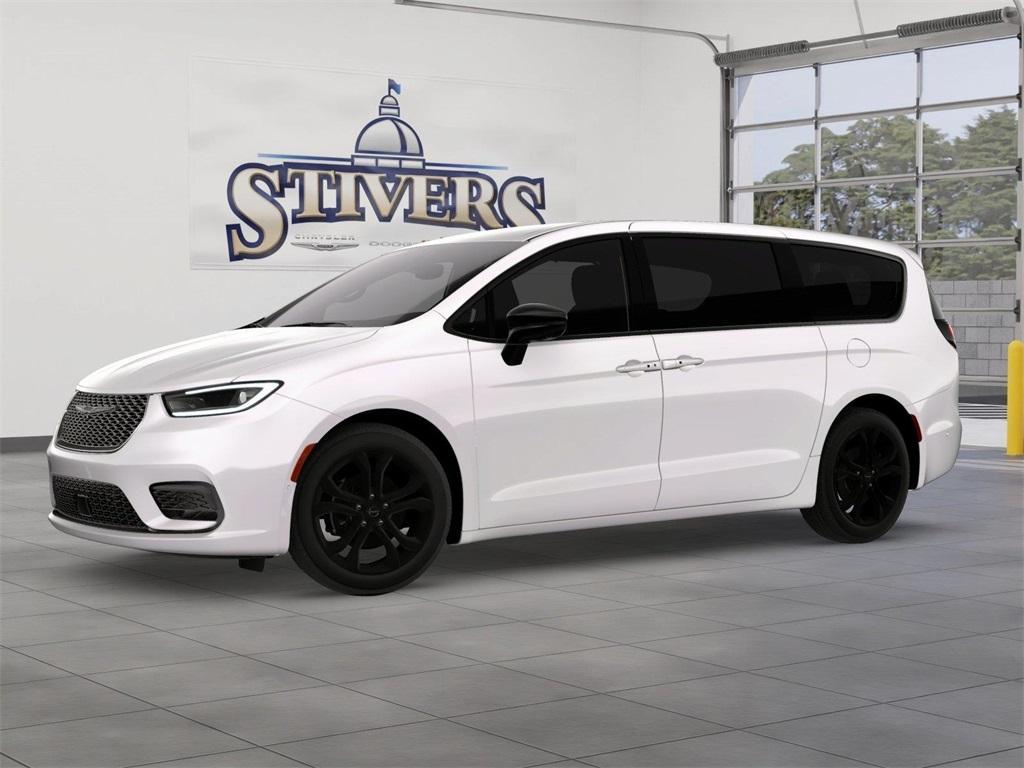 new 2026 Chrysler Pacifica car, priced at $39,955