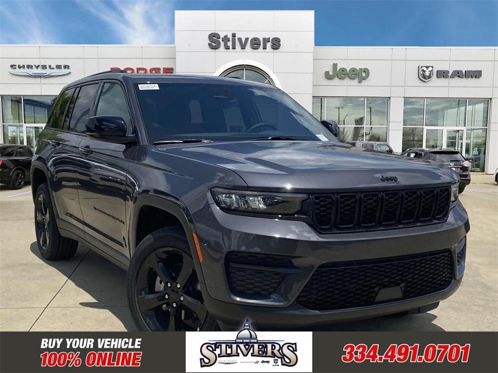 new 2025 Jeep Grand Cherokee car, priced at $39,995