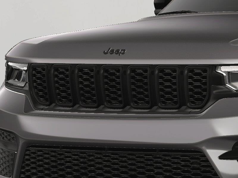 new 2025 Jeep Grand Cherokee car, priced at $43,625