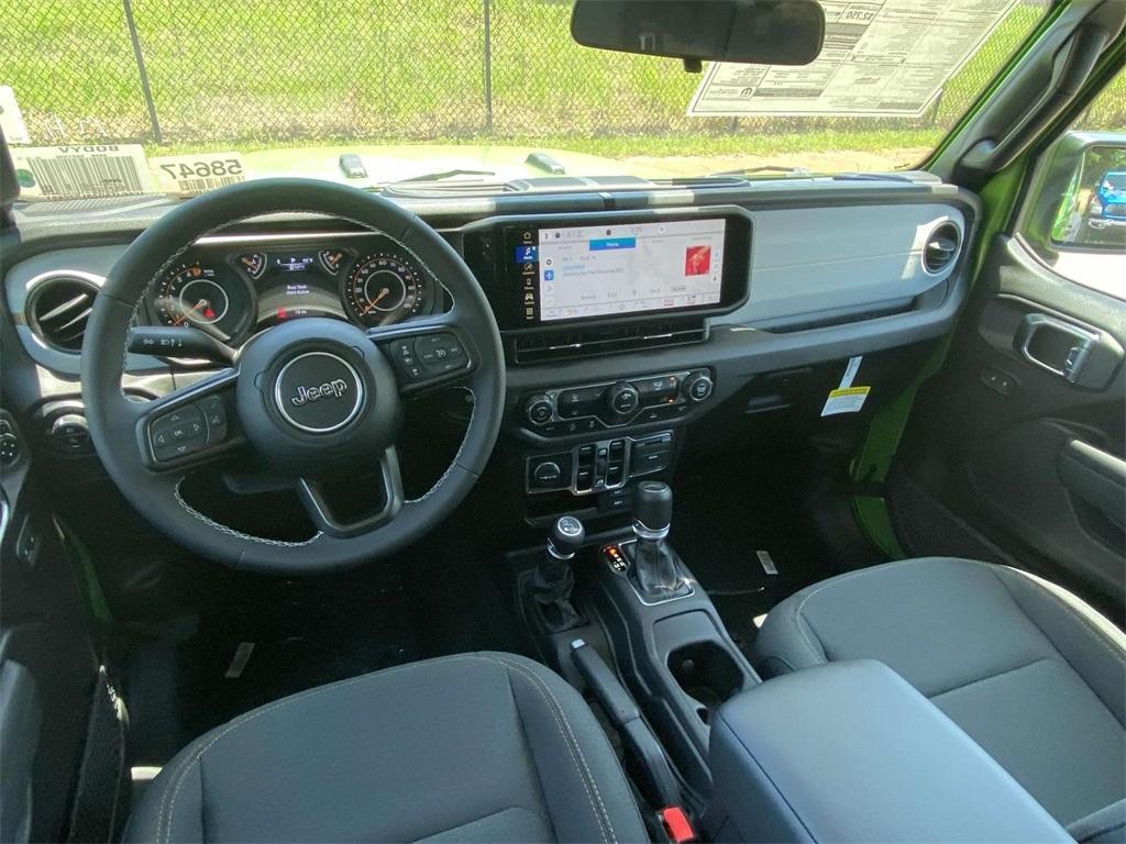new 2025 Jeep Gladiator car, priced at $43,995