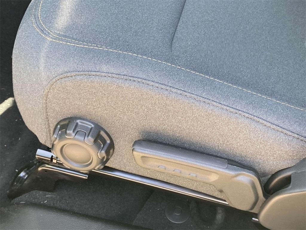new 2025 Jeep Gladiator car, priced at $43,995