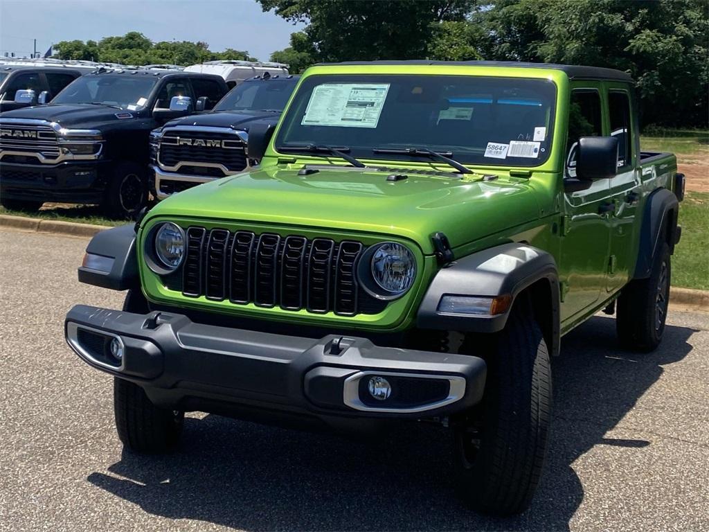 new 2025 Jeep Gladiator car, priced at $43,995