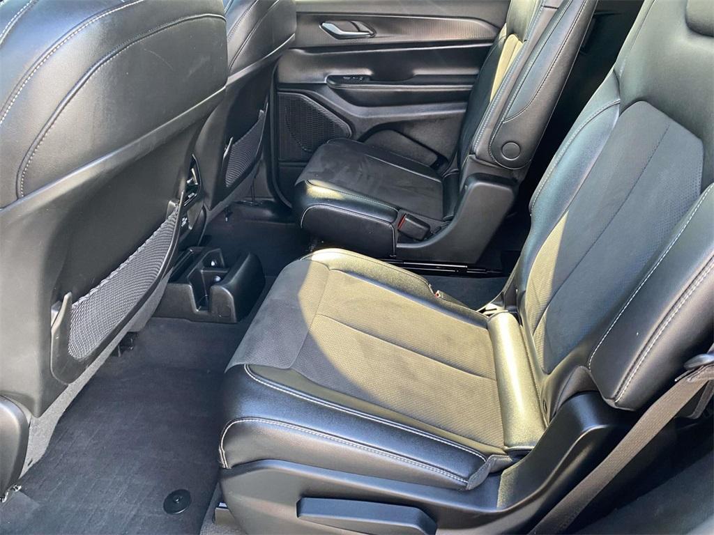 used 2023 Jeep Grand Cherokee L car, priced at $24,995