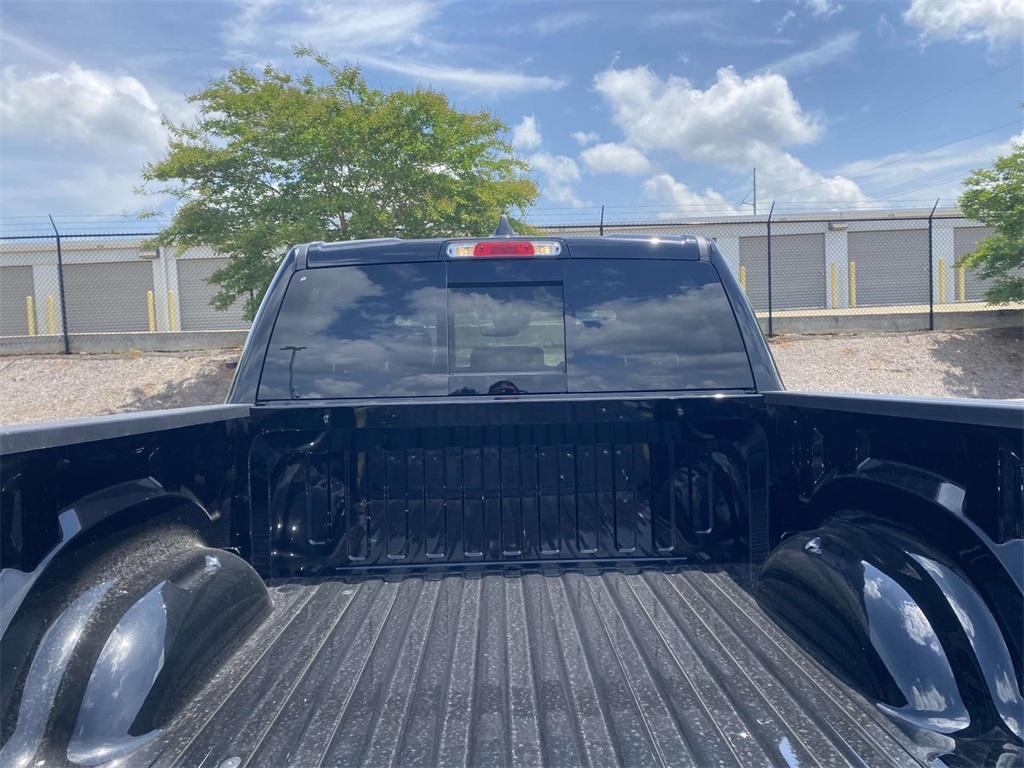 new 2025 Ram 1500 car, priced at $55,555