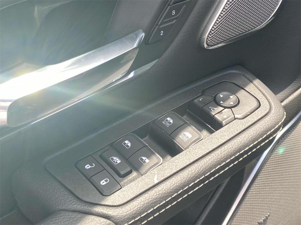 new 2025 Ram 1500 car, priced at $55,555
