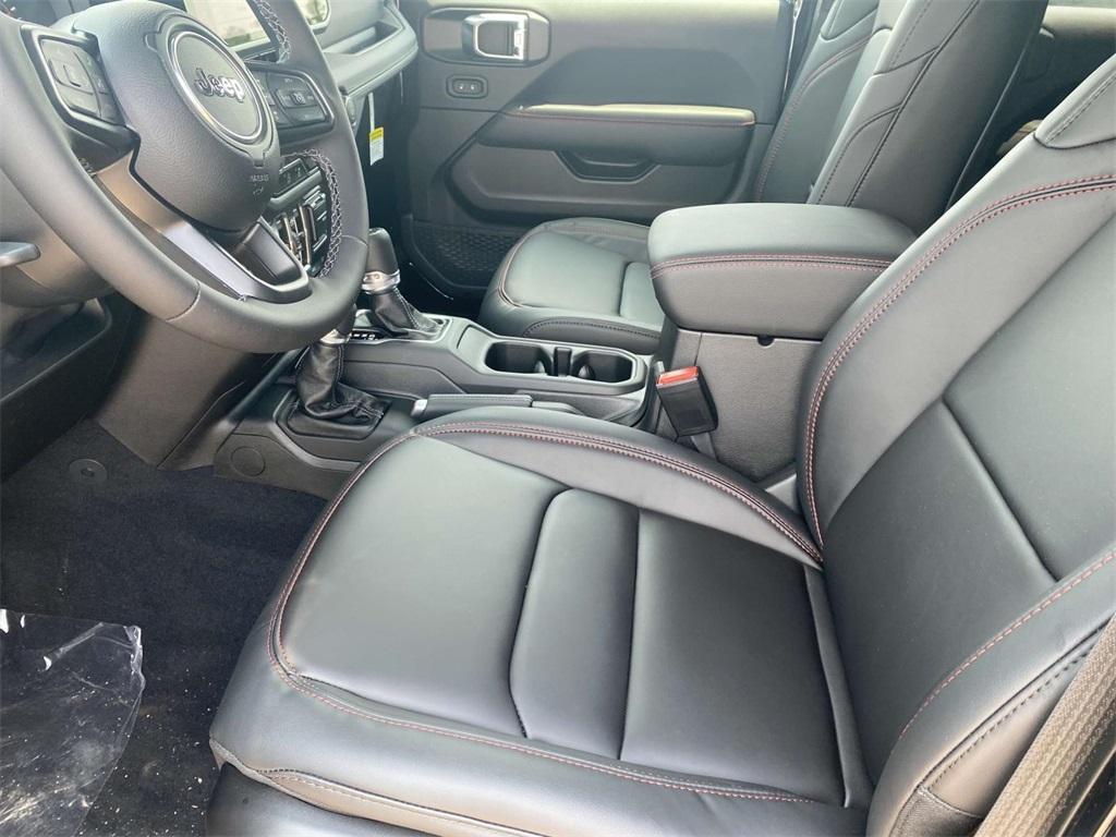 new 2025 Jeep Wrangler car, priced at $64,975