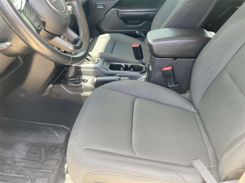 used 2020 Jeep Gladiator car, priced at $27,995
