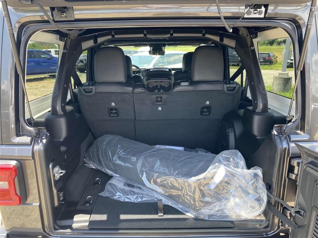 new 2025 Jeep Wrangler car, priced at $53,495