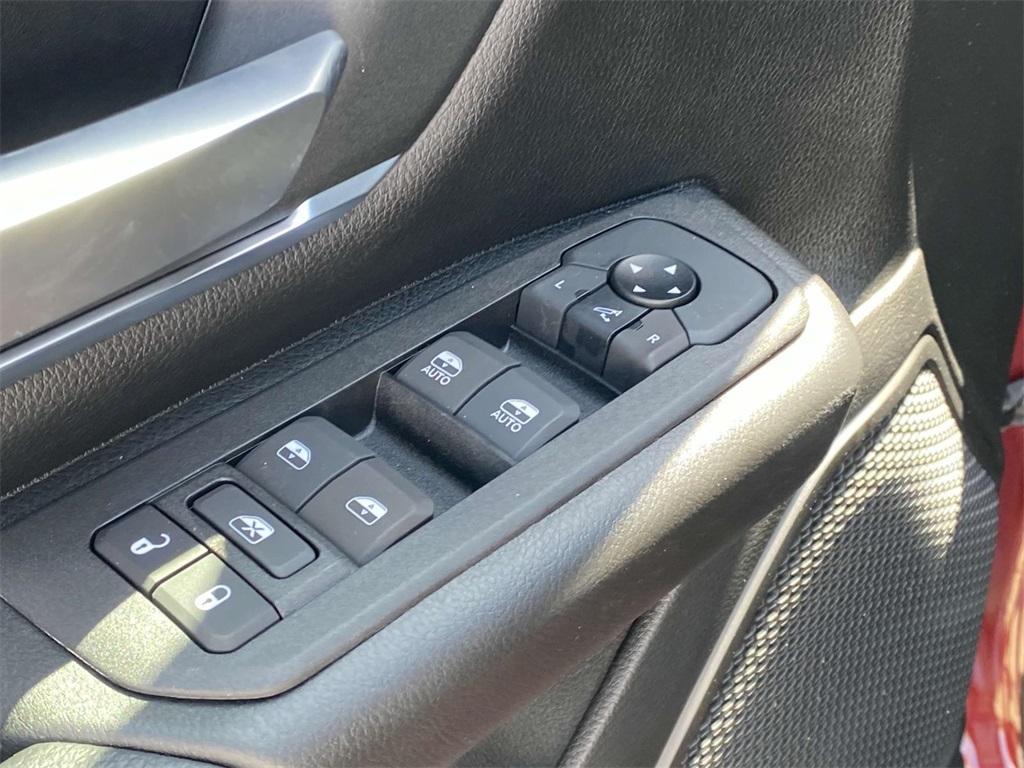 new 2025 Ram 1500 car, priced at $43,995