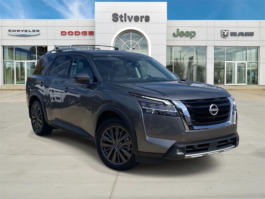 used 2022 Nissan Pathfinder car, priced at $26,695