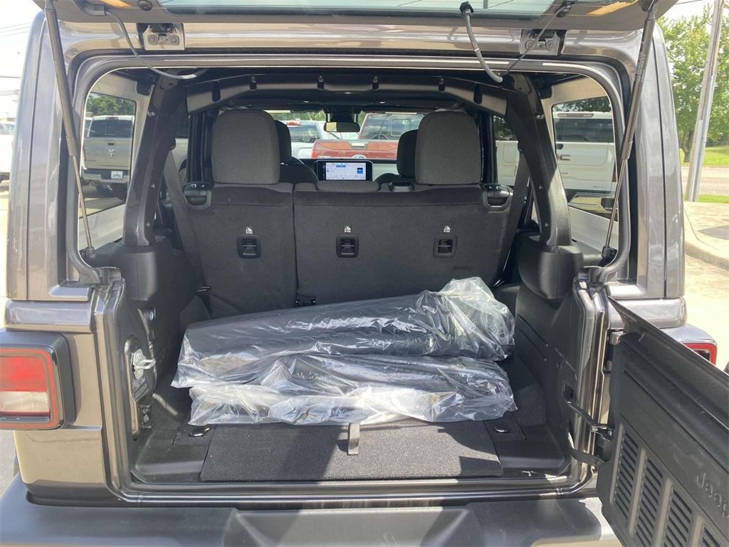new 2025 Jeep Wrangler car, priced at $44,995