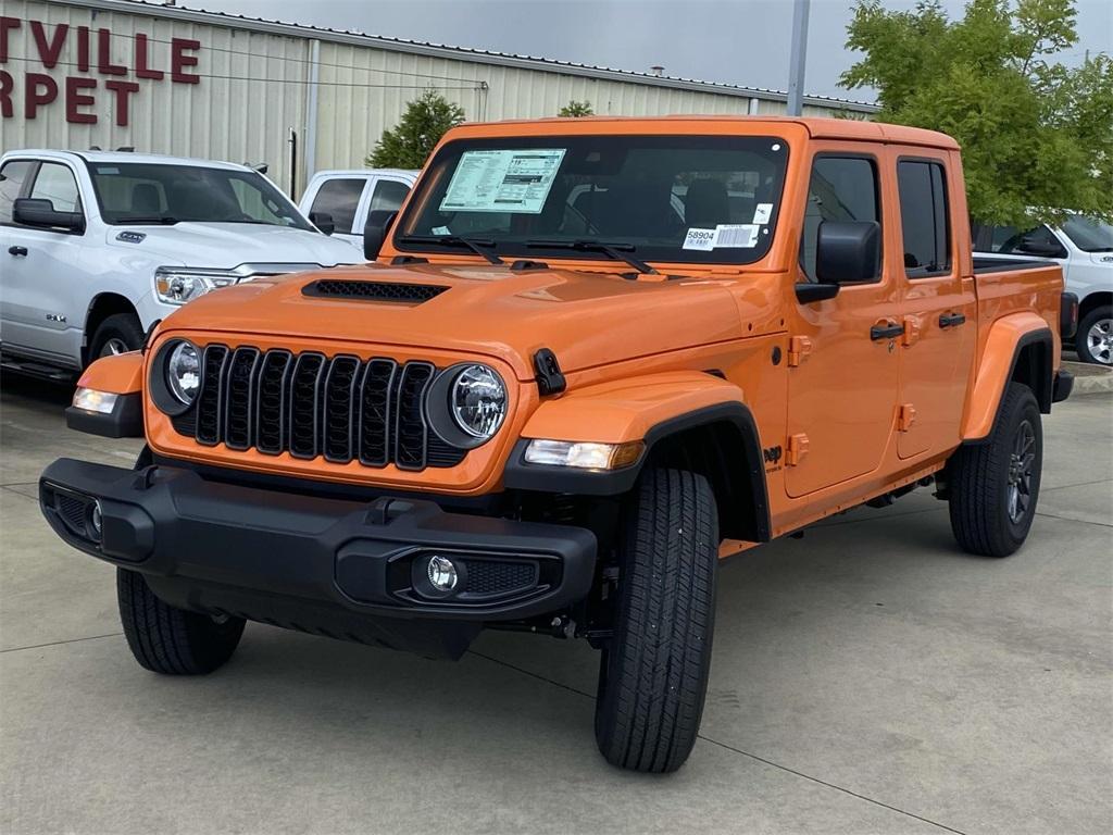 new 2025 Jeep Gladiator car, priced at $39,995