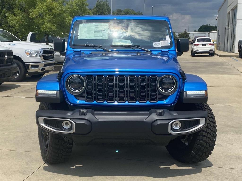 new 2025 Jeep Gladiator car, priced at $41,999