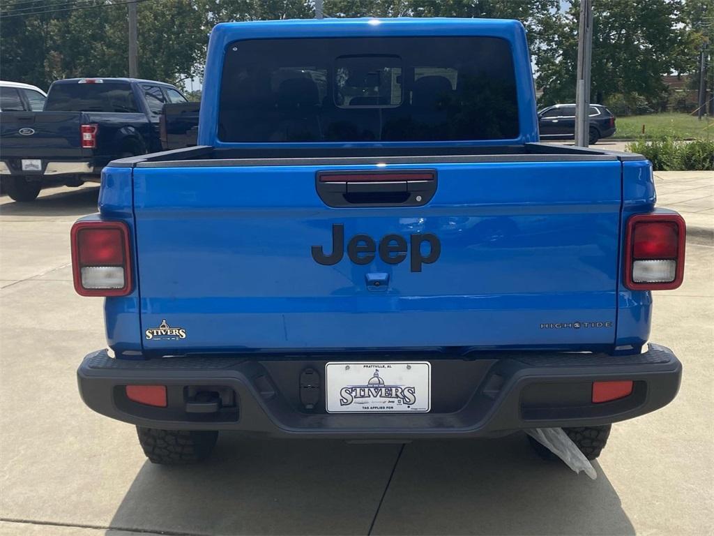 new 2025 Jeep Gladiator car, priced at $41,999