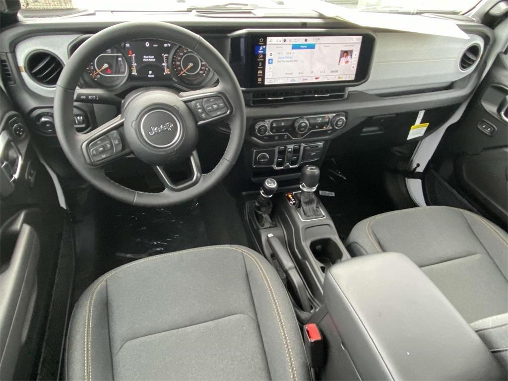 new 2025 Jeep Wrangler car, priced at $43,795