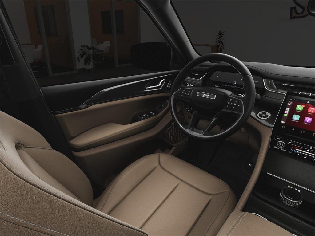 new 2025 Jeep Grand Cherokee car, priced at $39,571