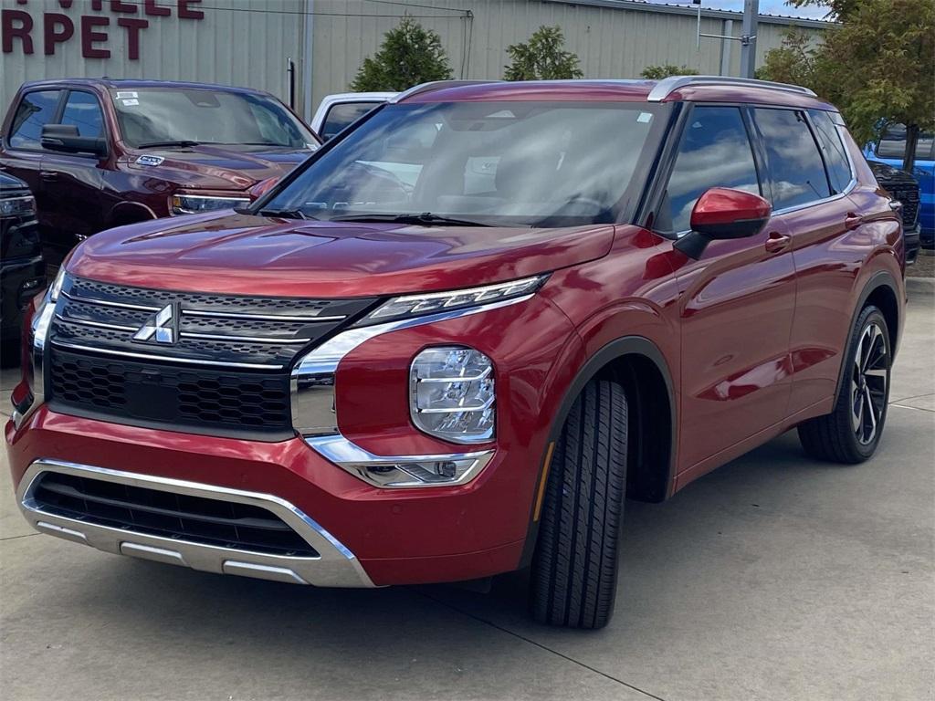 used 2022 Mitsubishi Outlander car, priced at $18,995