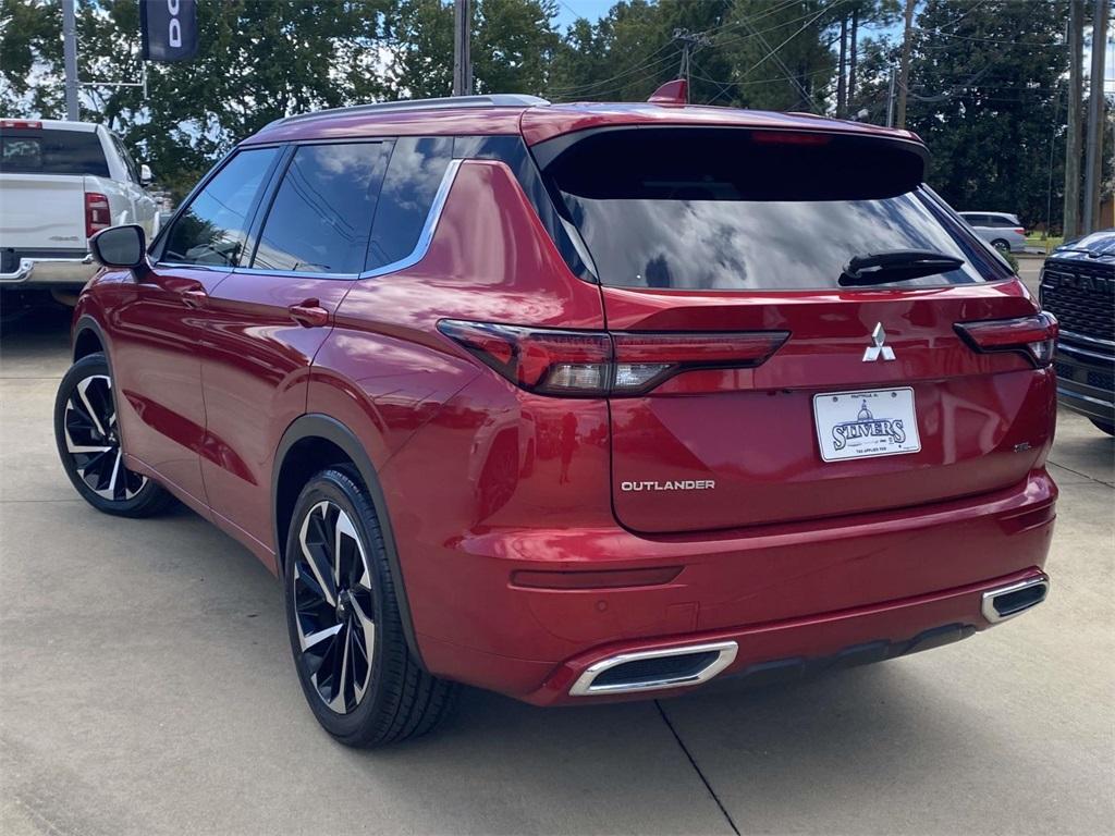 used 2022 Mitsubishi Outlander car, priced at $18,995