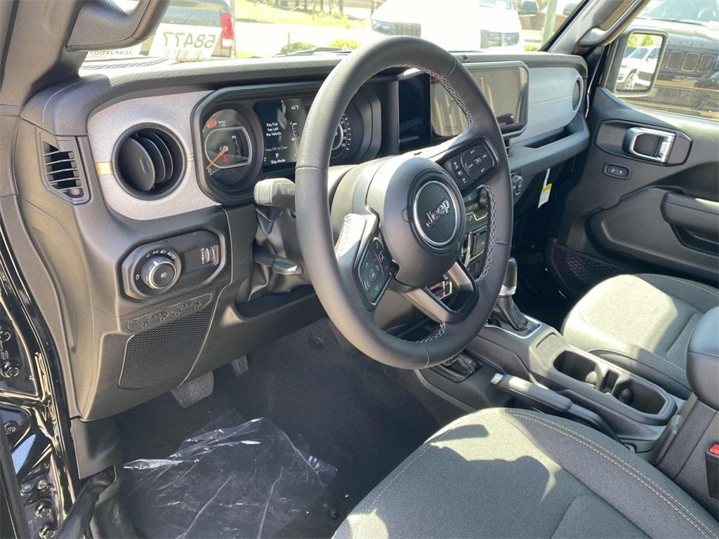 new 2025 Jeep Wrangler car, priced at $48,995