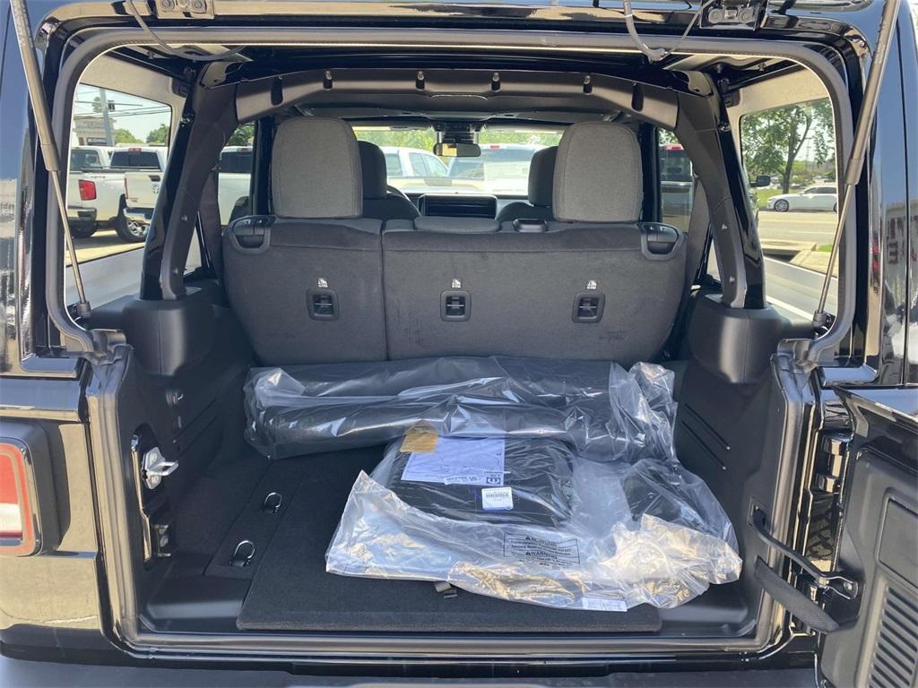 new 2025 Jeep Wrangler car, priced at $48,995