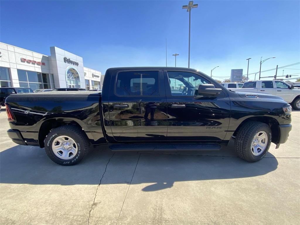 new 2025 Ram 1500 car, priced at $44,945