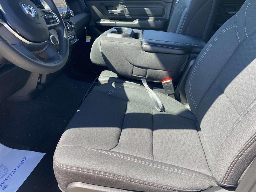 new 2025 Ram 1500 car, priced at $44,945
